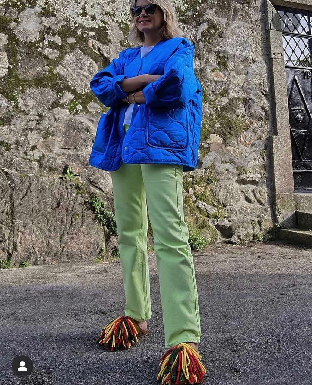 Entrudo | Burgas Slippers with wool fringes yellow - Image 6