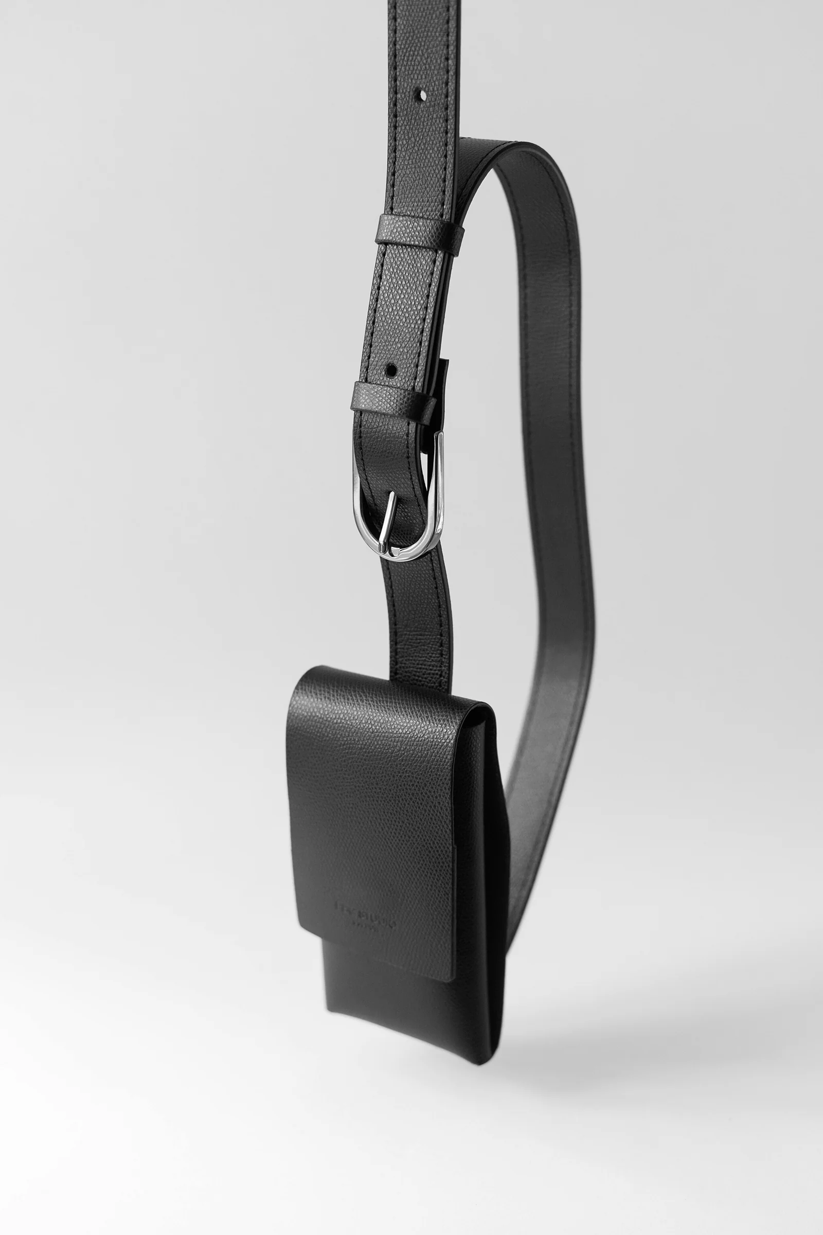 PBG studio | Phone Pouch with structure - Image 3