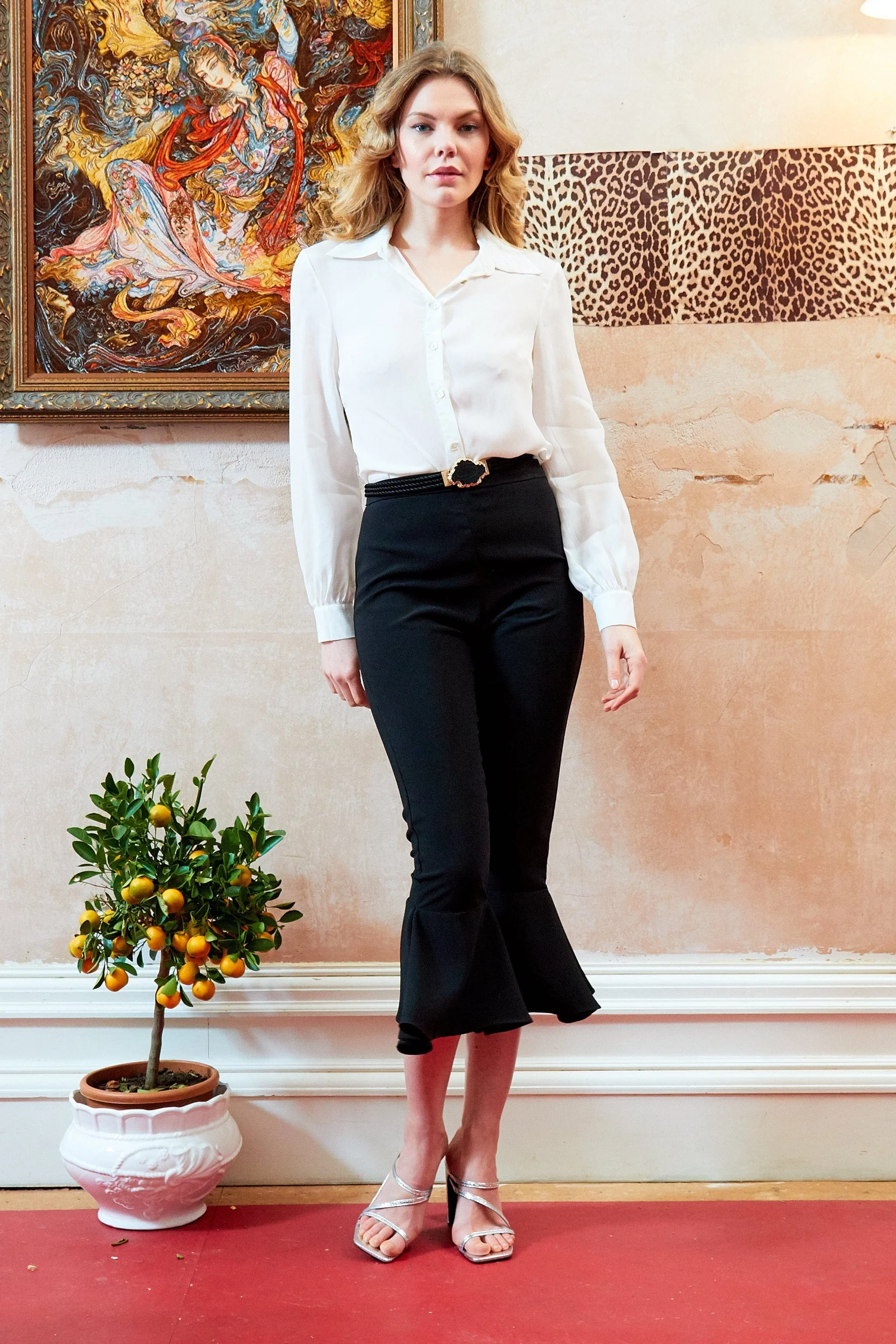 Sarvin | Ashlee Black Frill Hem Trousers - Image 4